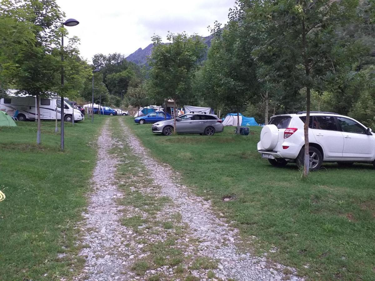 Hotel Camping Riu Gelat Espot Exterior foto